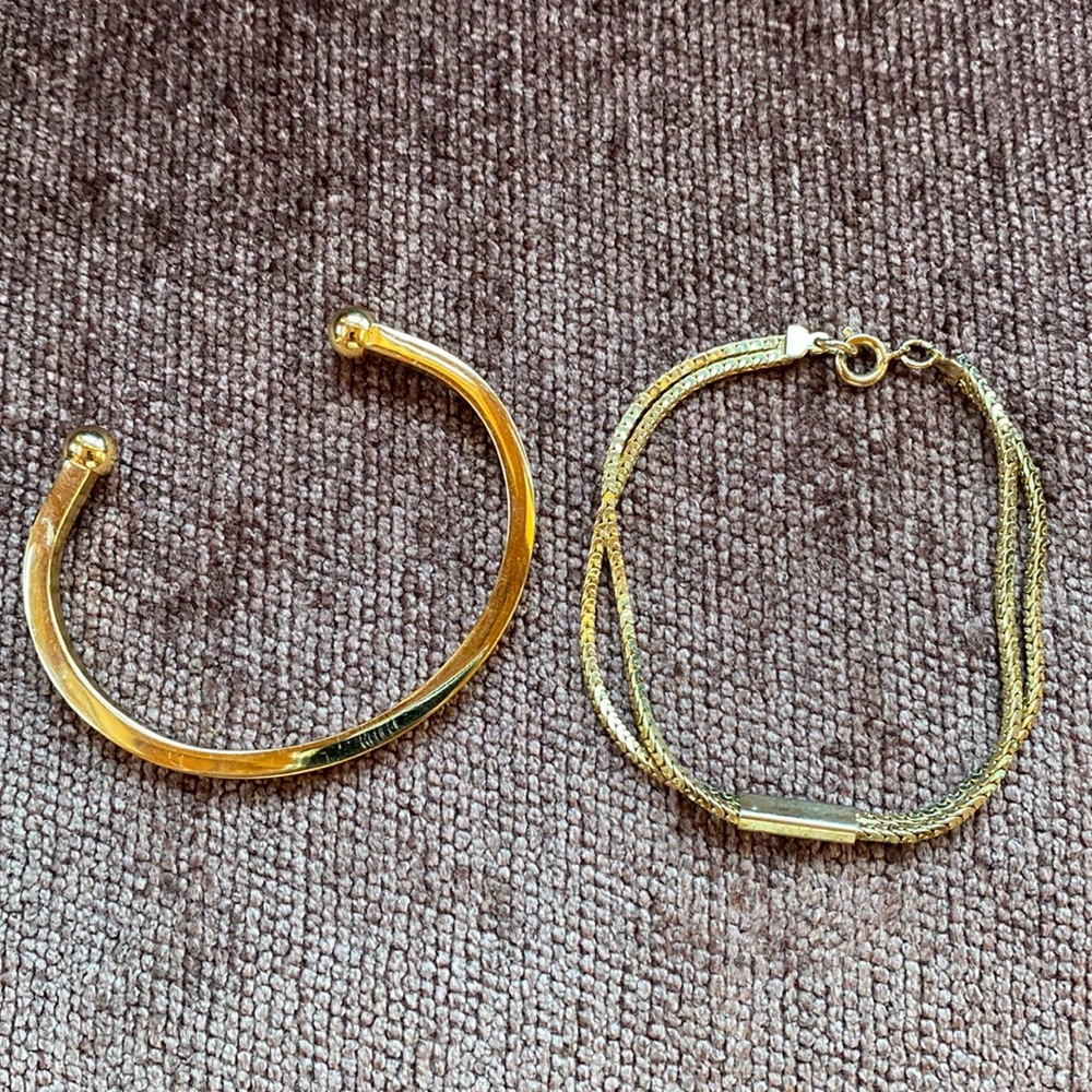 Bracelet bundle (2)